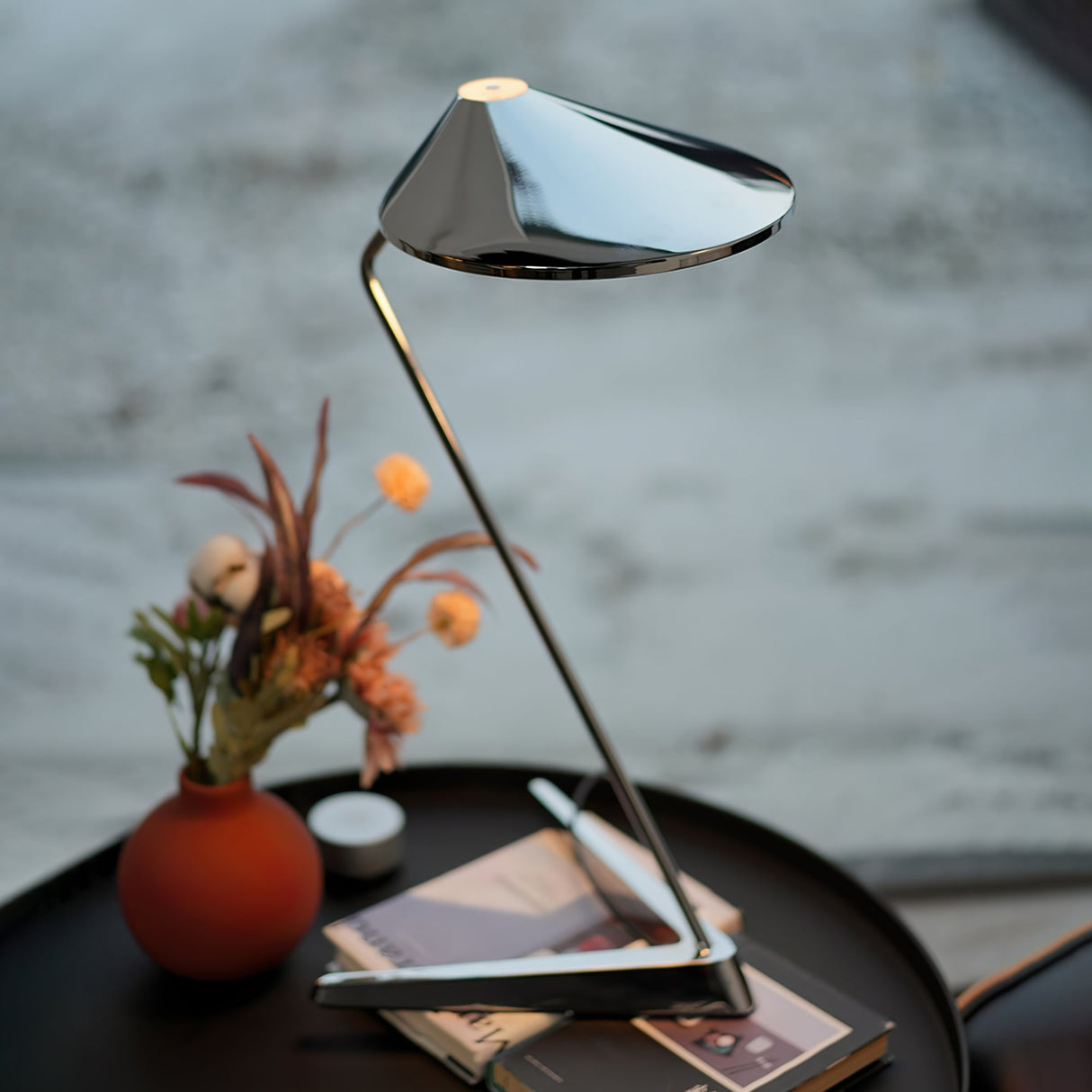 Modern LED Desk Lamp  Chrome Z-Shape Design - Detailed view