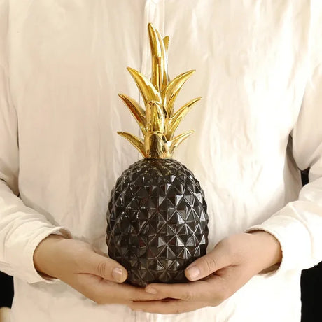 Tropical Pineapple Decor  White Resin With Gold Crown - Product detail 10