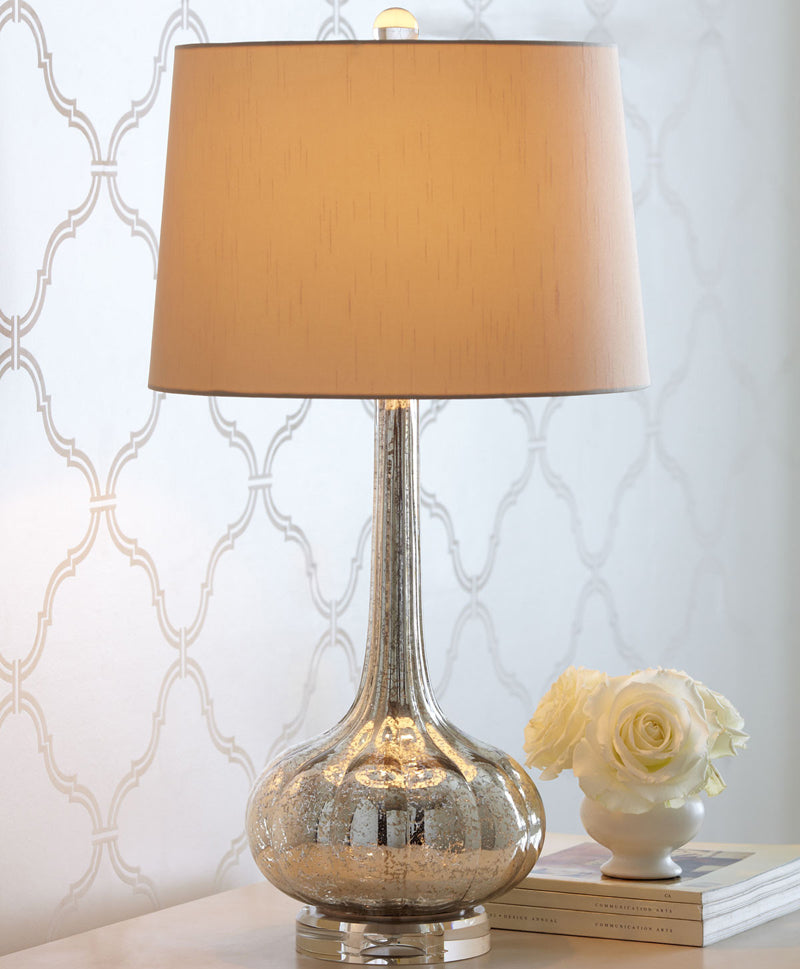 Modern Ceramic Table Lamp  Blush Pink Base with White Shade - Product detail 11