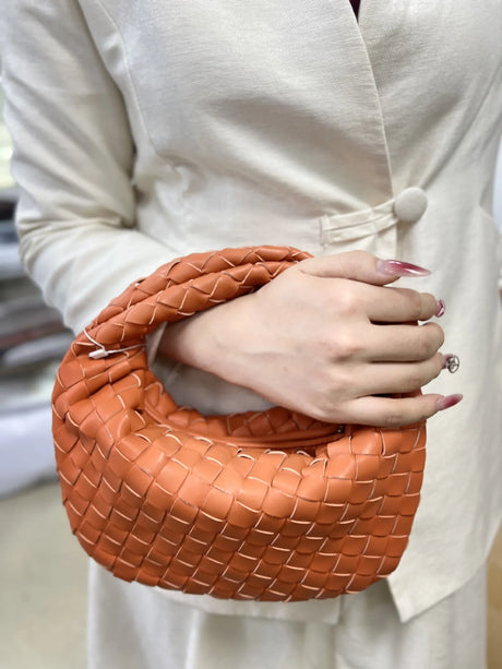 Woven Leather Hobo Bag  Intrecciato Pattern Design - Product detail 19