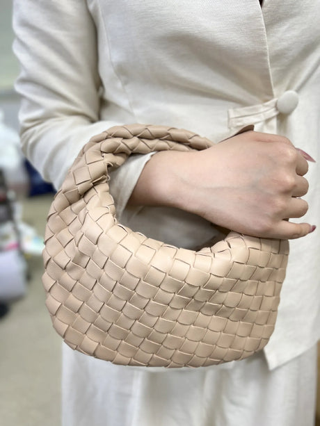 Woven Leather Hobo Bag  Intrecciato Pattern Design - Product detail 12