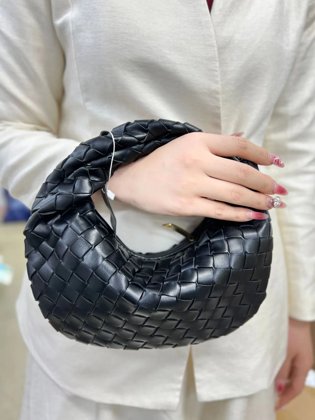 Woven Leather Hobo Bag  Intrecciato Pattern Design - Product detail 14