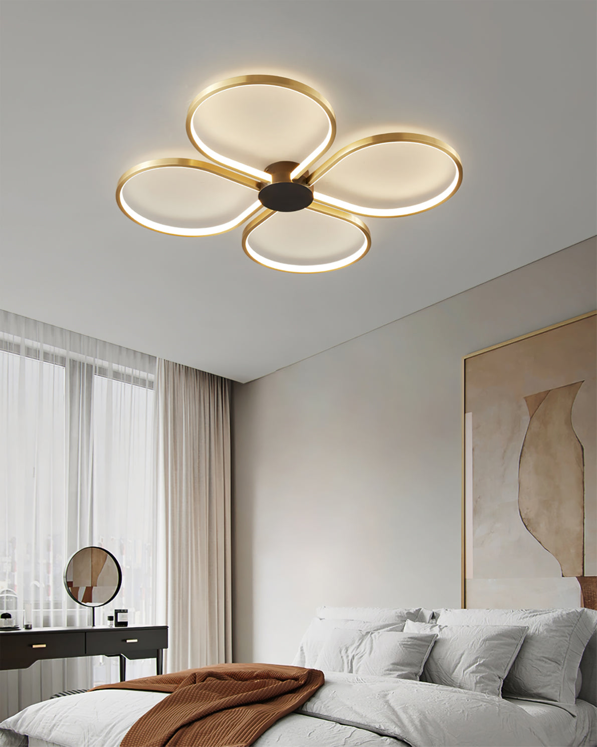 Modern Floral Ceiling Light  Brass Geometric LED Design - Detailed view
