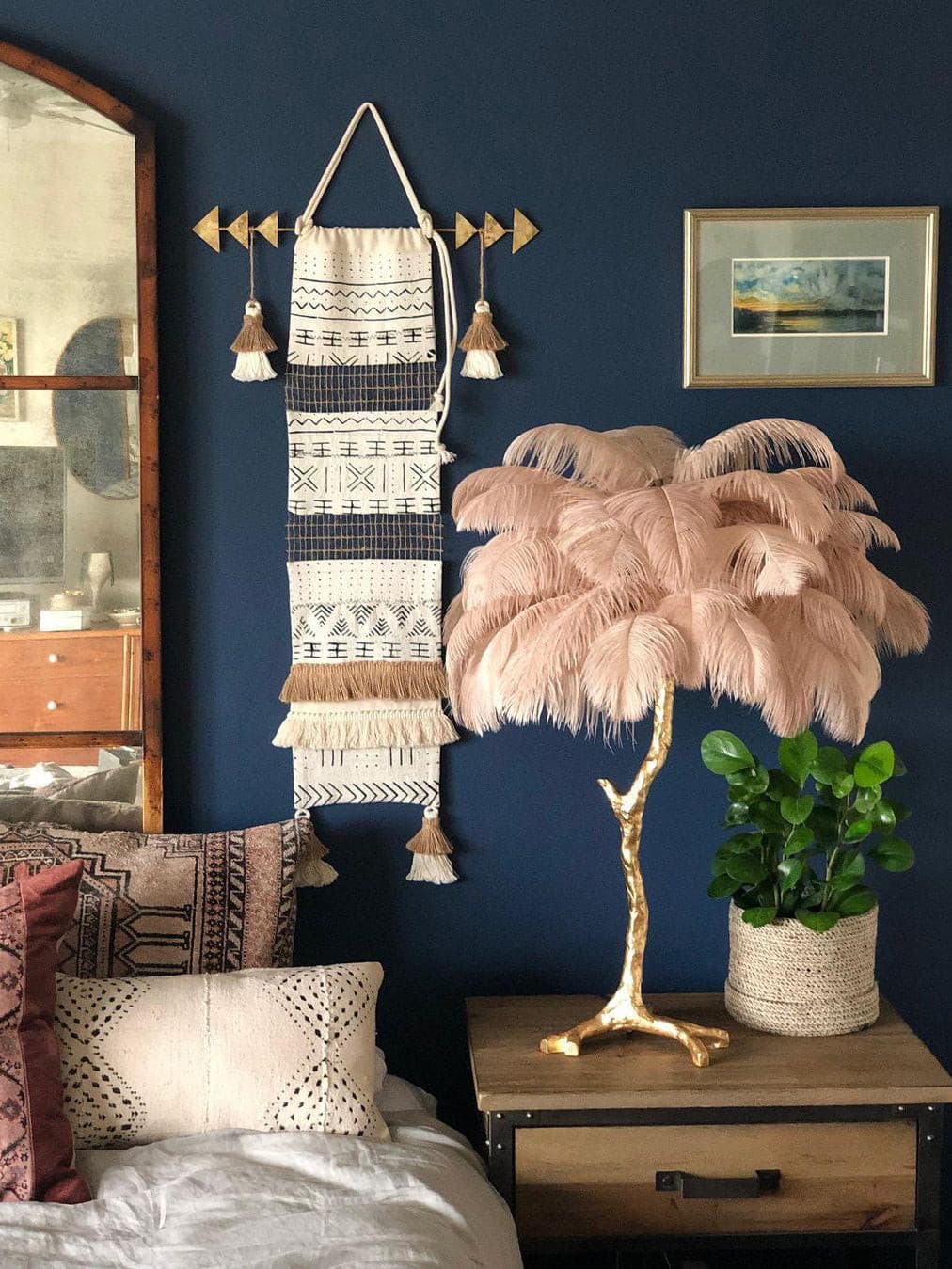 Feather Table Lamp  Gold Base with Pink Ostrich Plumes - Product detail 47