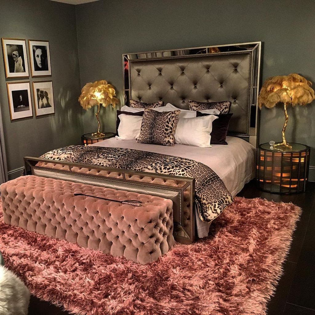 Feather Table Lamp  Gold Base with Pink Ostrich Plumes - Product detail 54