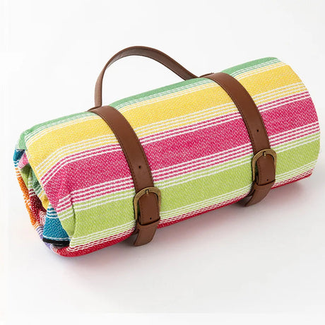 Classic Picnic Blanket  Red Gingham Pattern With Leather Straps - Product detail 11