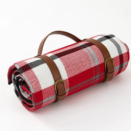 Classic Picnic Blanket  Red Gingham Pattern With Leather Straps - Product detail 14