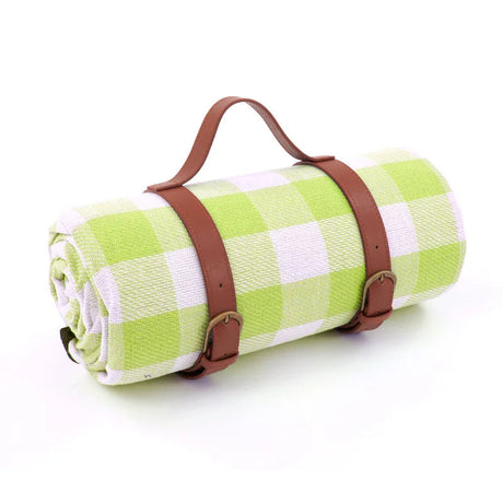 Classic Picnic Blanket  Red Gingham Pattern With Leather Straps - Product detail 9