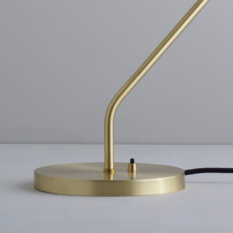 Modern Table Lamp  Brass Frame with Quilted China Shade - Product detail 9