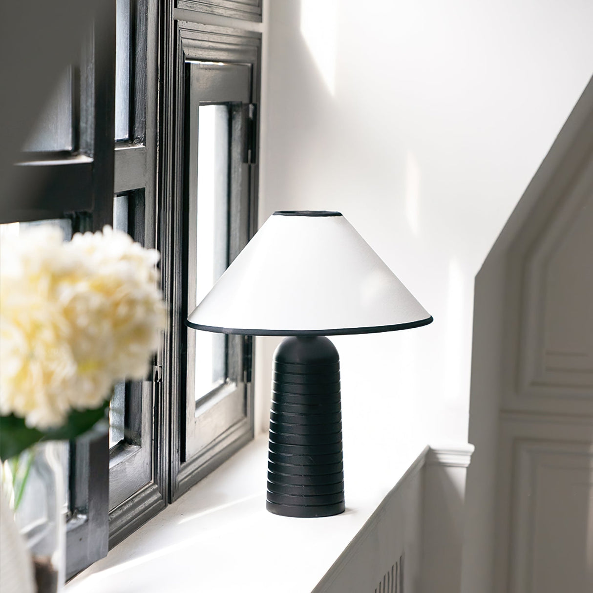 Retro Table Lamp  Solid Wood Base With White Shade - Product detail 10