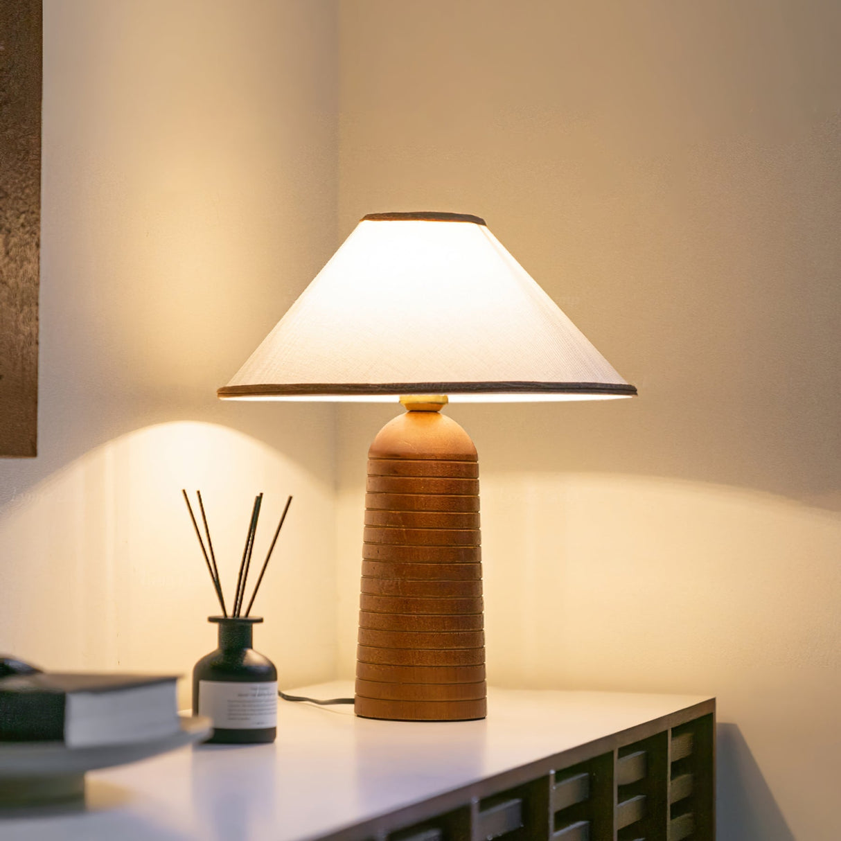 Retro Table Lamp  Solid Wood Base With White Shade - Product detail 4