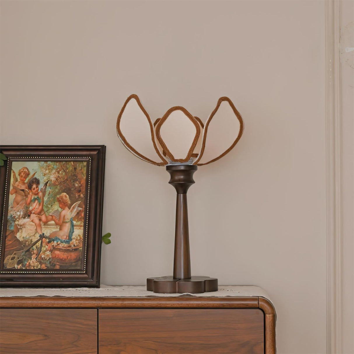 Floral Table Lamp  Petal Shade Design With Wooden Base - Product detail 11