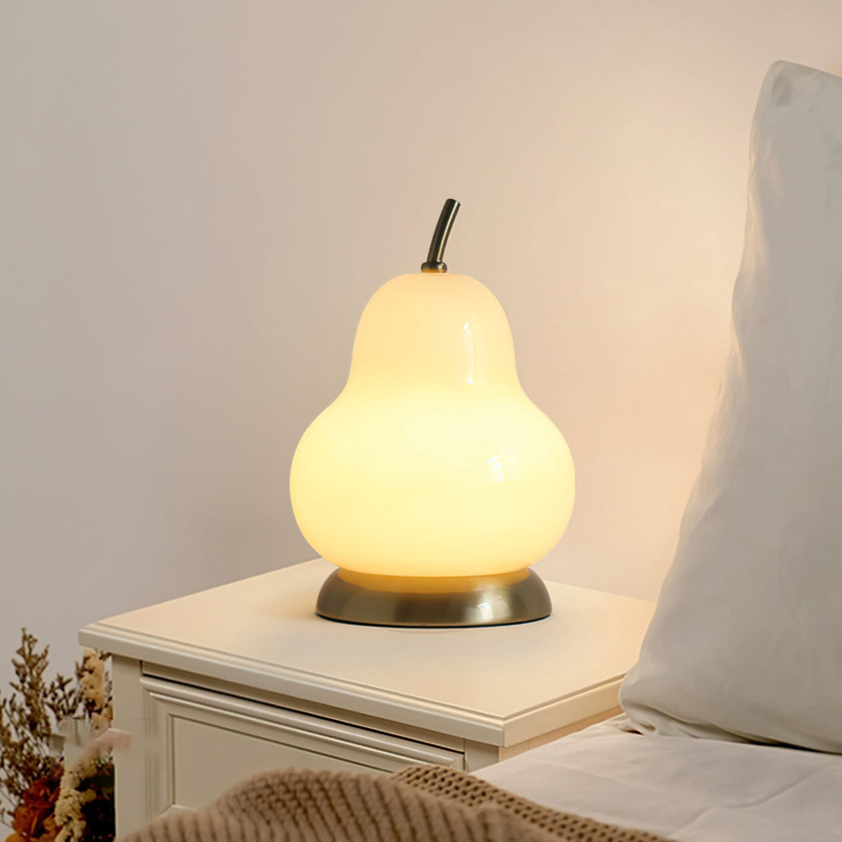 Pear Glass Table Lamp  Cream Shade With Gold Base - Product detail 4