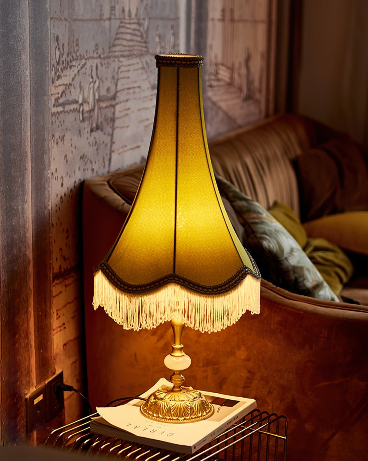 Vintage Table Lamp  Marble Base with Fringe Trim - Product detail 18