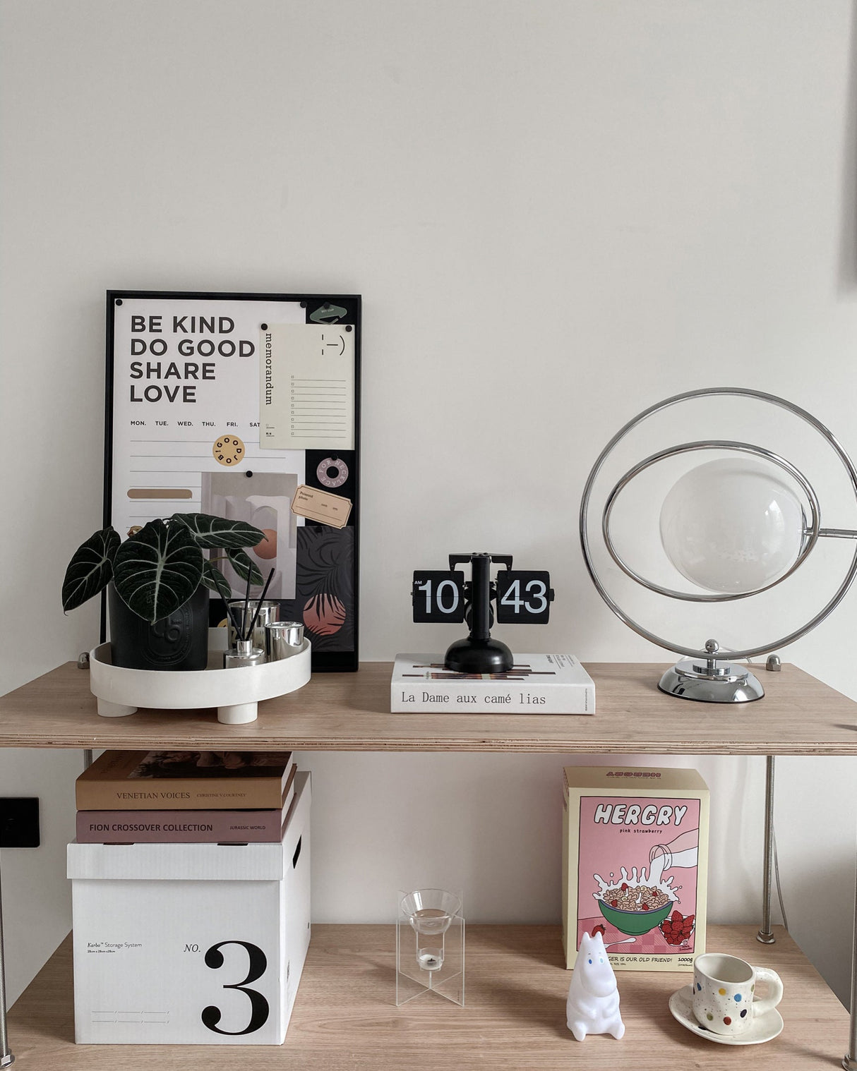Modern Space Age Table Lamp  Rotating Orbital Design - Product detail 25