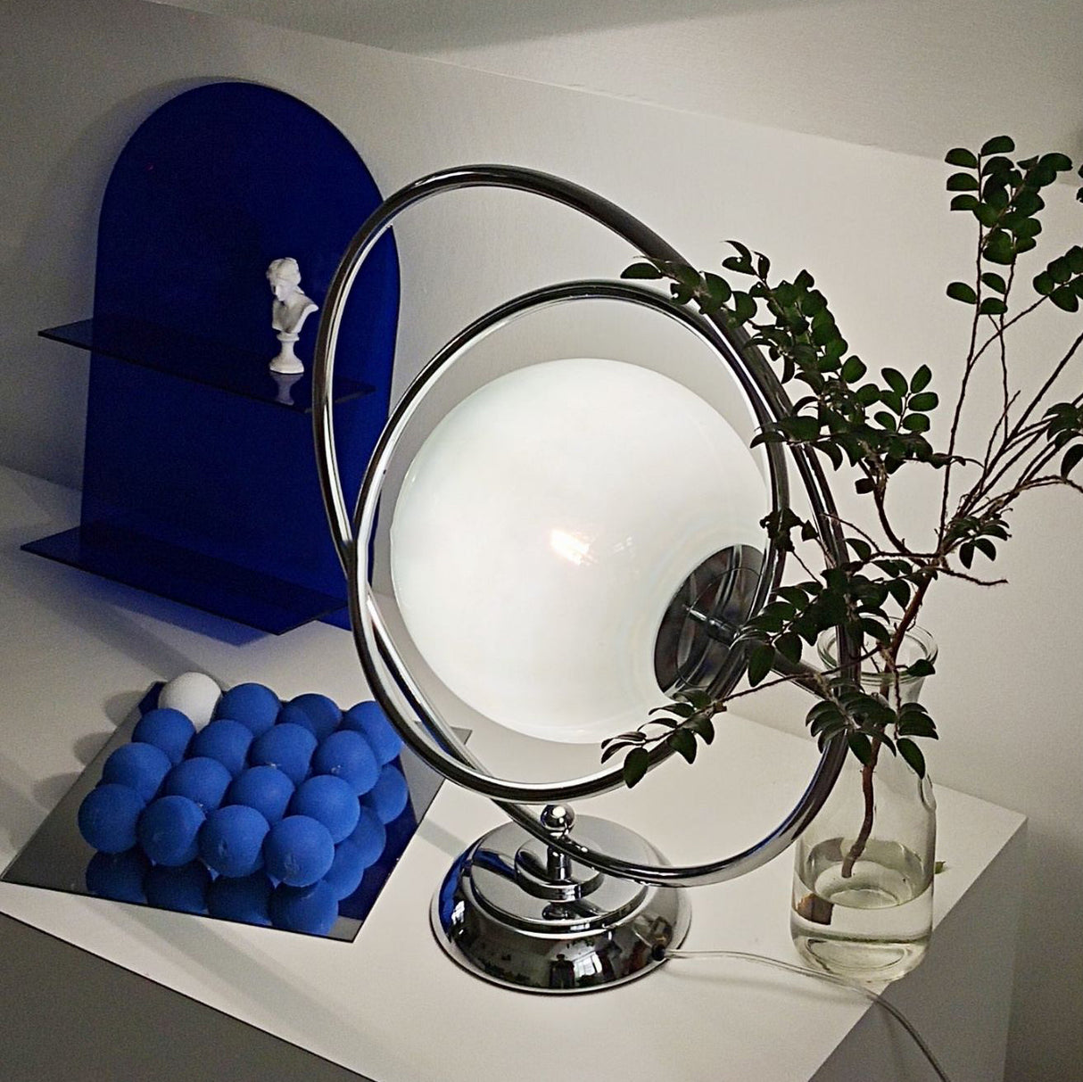 Modern Space Age Table Lamp  Rotating Orbital Design - Product detail 47