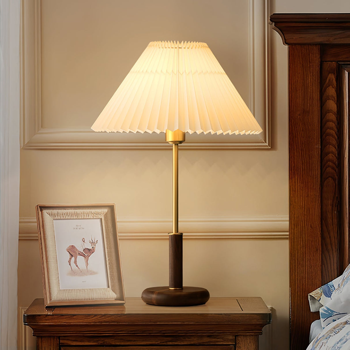 Mid-Century Table Lamp  Pleated Linen Shade with Gold  Walnut Base - Product detail 10