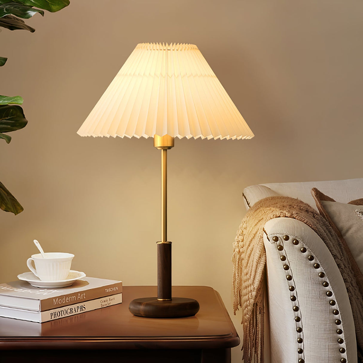 Mid-Century Table Lamp  Pleated Linen Shade with Gold  Walnut Base - Product detail 20