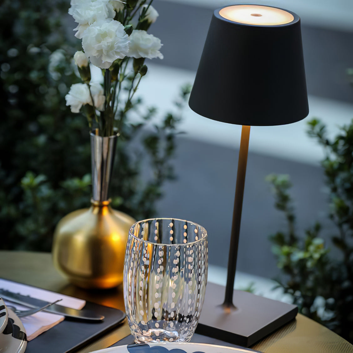 Modern LED Table Lamp  Gold Metal Touch Control Rechargeable - Product detail 25