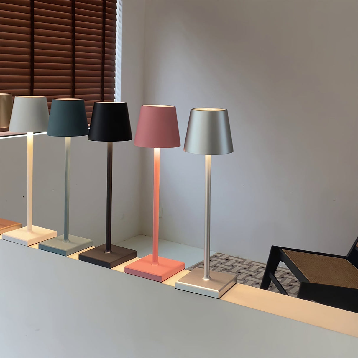 Modern LED Table Lamp  Gold Metal Touch Control Rechargeable - Product detail 29