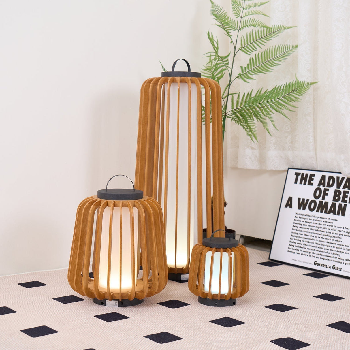 Modern Outdoor Table Lamp  Wood Slat Lantern Design - Product detail 11