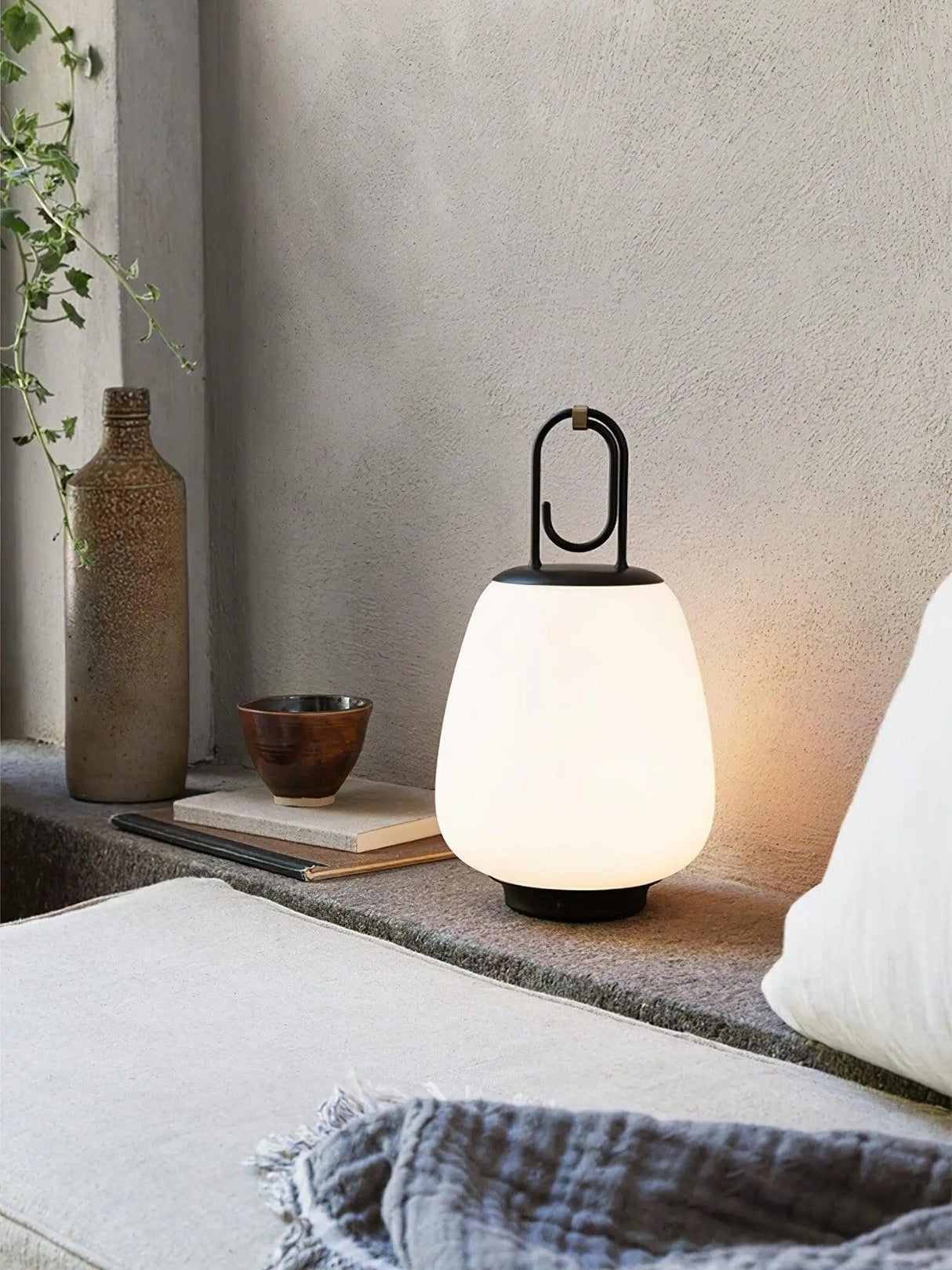 Portable Lantern Table Lamp  Japandi Style Glass Design - Product detail 27