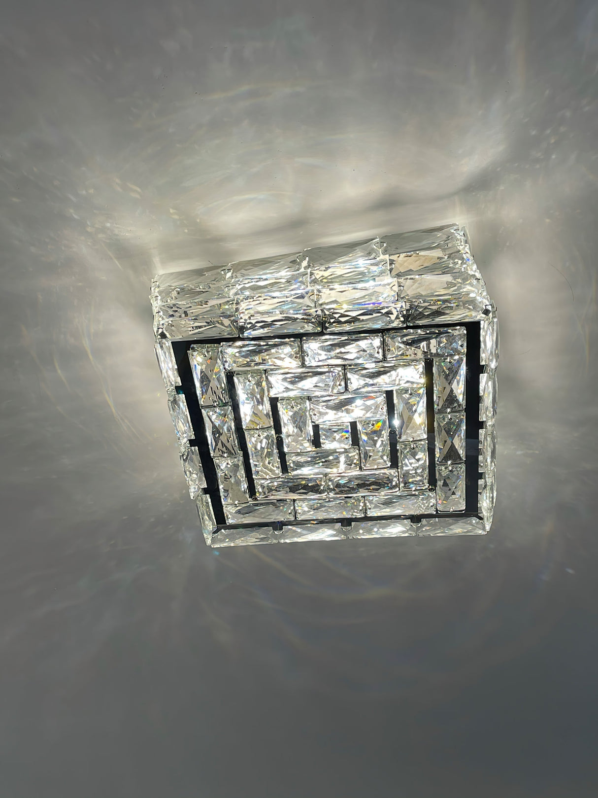Crystal Ceiling Light  Modern Gold Rim Design - Product detail 20
