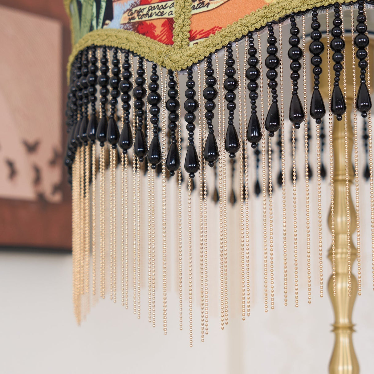 Vintage Table Lamp  Floral Fabric Shade With Beaded Fringe - Product detail 19