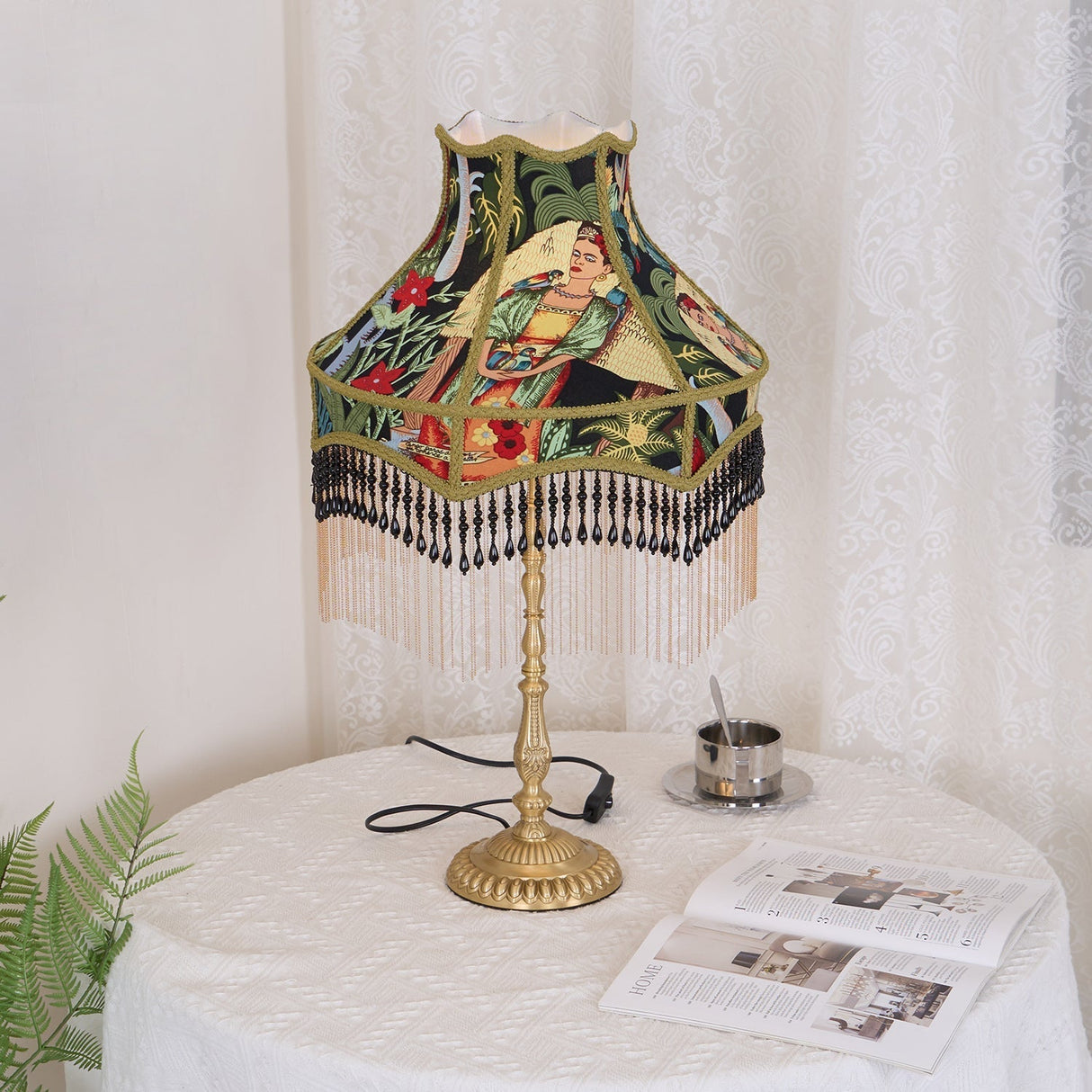 Vintage Table Lamp  Floral Fabric Shade With Beaded Fringe - Product detail 15