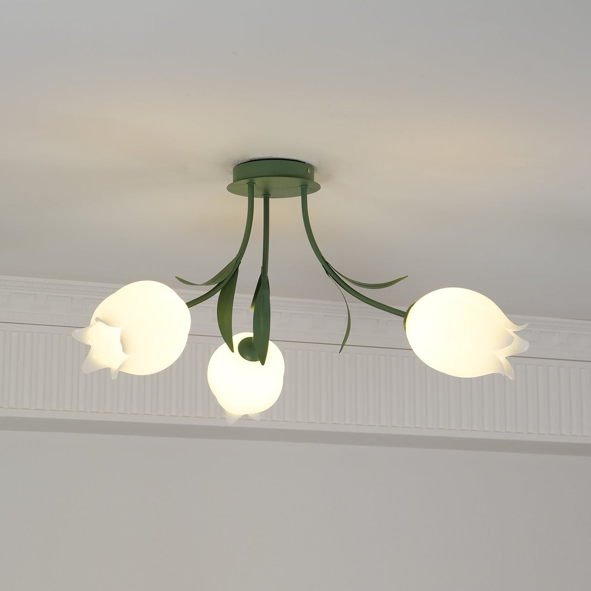 Floral Ceiling Light  White Tulip Glass Shades With Green Metal Base - Product detail 19