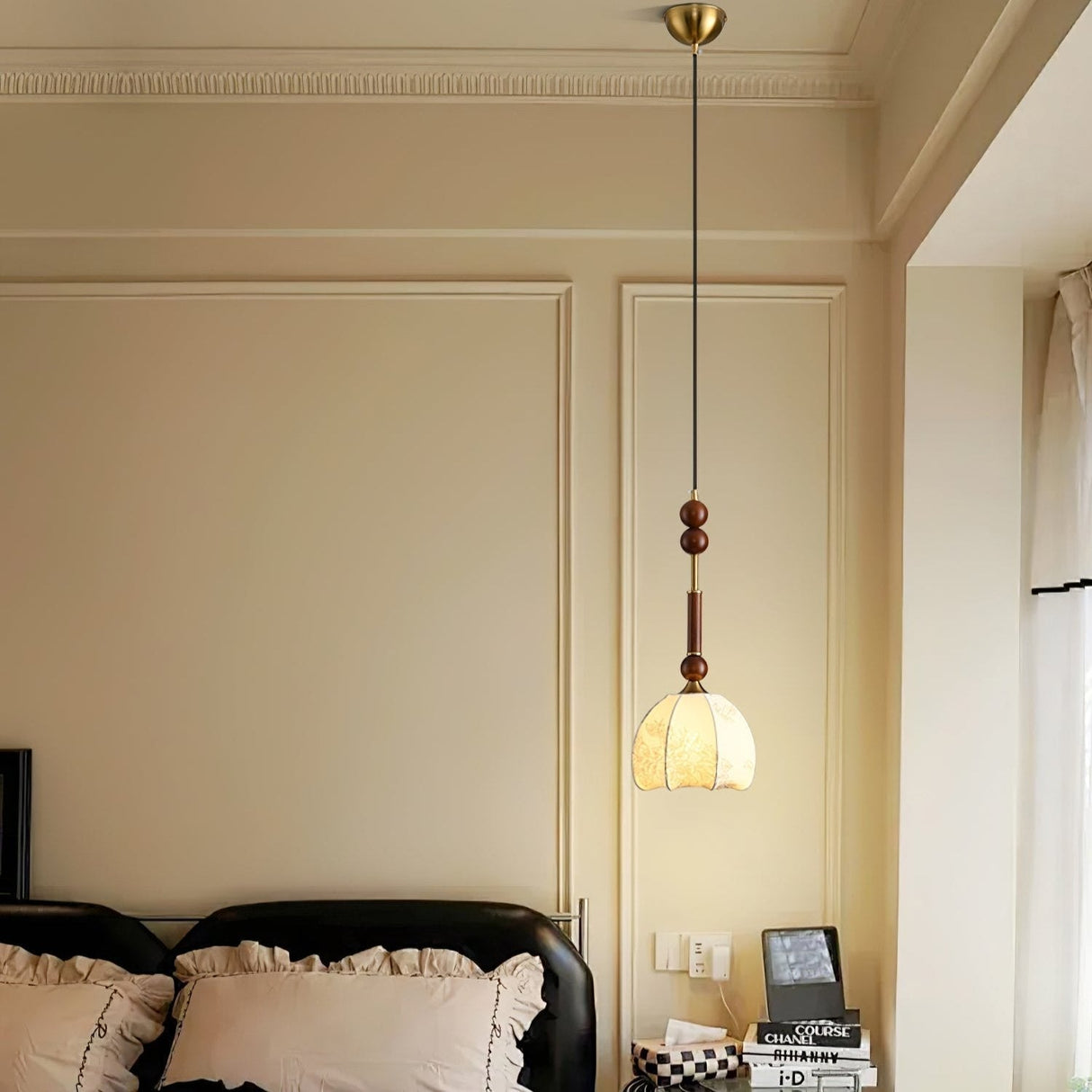 Italian Pendant Light  Wood and Glass Dome Design - Product detail 11