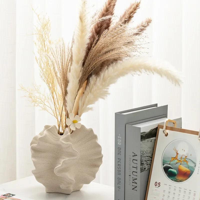 Modern Ceramic Wave Vase  Geometric Ripple Design - Product detail 4