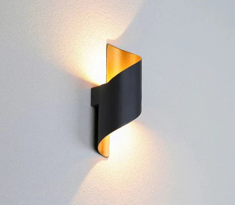 Modern Wall Light  Black Iron Curved Design - Product detail 7