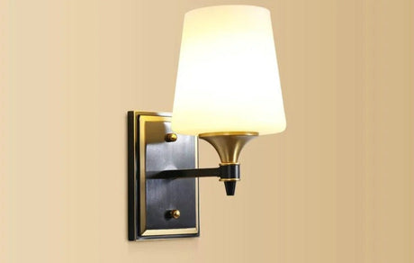Classic Wall Sconce  Curved Brass Arm With Fabric Shade - Product detail 9