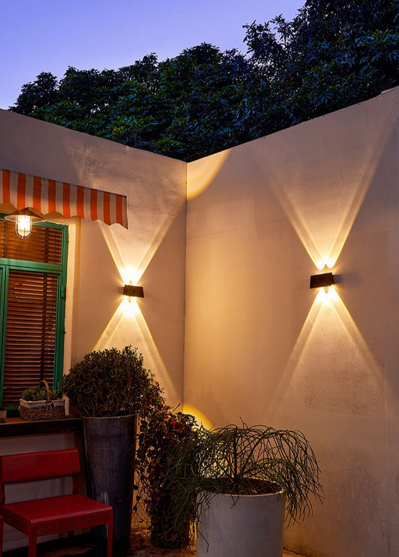Solar Wall Light  Modern Dual LED Outdoor Lamp - Product detail 11