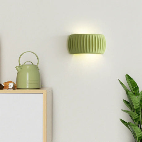 Modern Wall Sconce  Ribbed Resin Design - Product detail 4