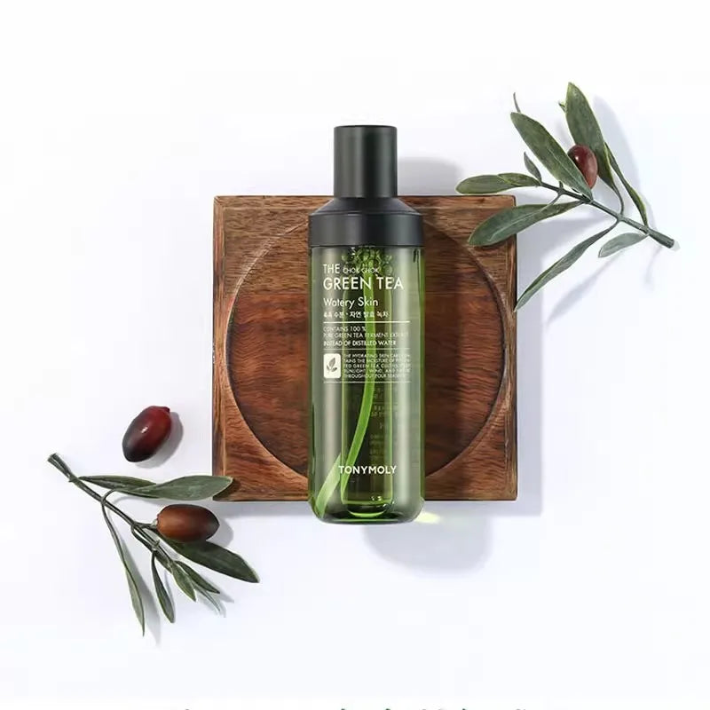 Green Tea Moisturizing Toner  Hydrating Essence for Balanced Skin - Detailed view