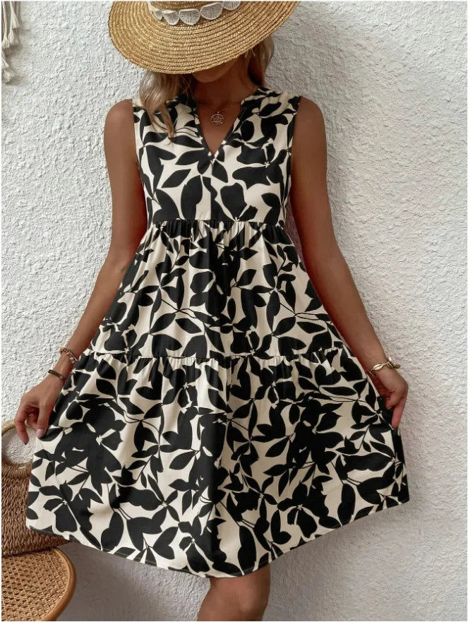 Summer Floral Dress  V-Neck Tiered Cotton Design - Detailed view