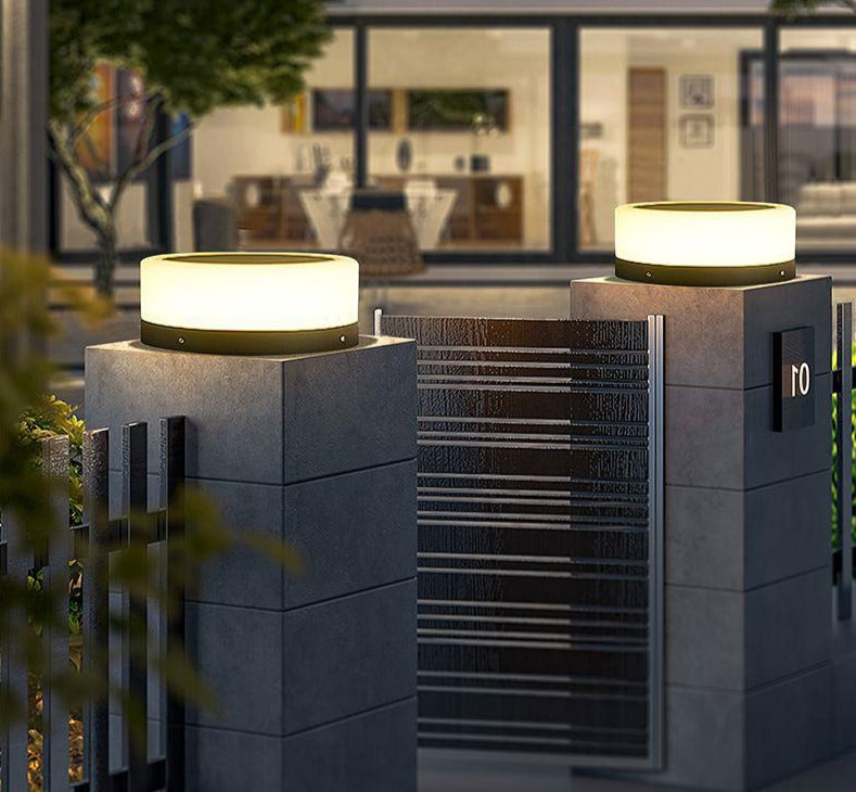 Modern Solar Wall Light  Smart Sensor Outdoor Lamp - Product detail 5