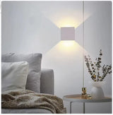 Modern Wall Sconce  Square Aluminum Frame Design - Product detail 7