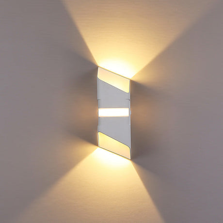 Modern Outdoor Wall Light  Black Gold Dual Beam LED Sconce - Product detail 8