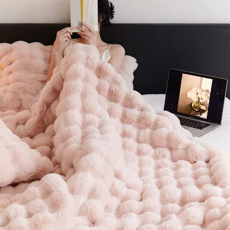 Luxury Winter Throw Blanket  Cloud-Soft Textured Design - Product detail 6