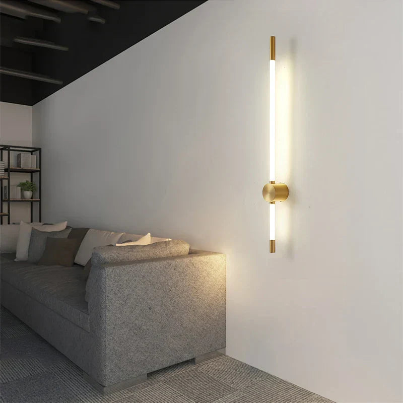 Vertical LED Wall Lamp  Brushed Brass and White Design - Product detail 5
