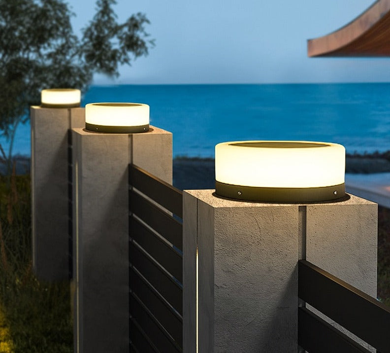 Modern Solar Wall Light  Smart Sensor Outdoor Lamp - Product detail 7