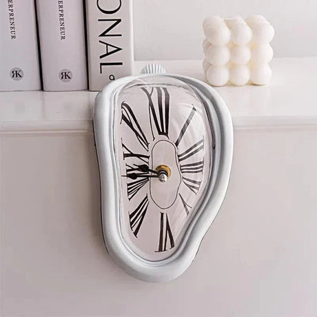 Surreal Wall Clock  Melting Design Roman Numerals - Product detail 10