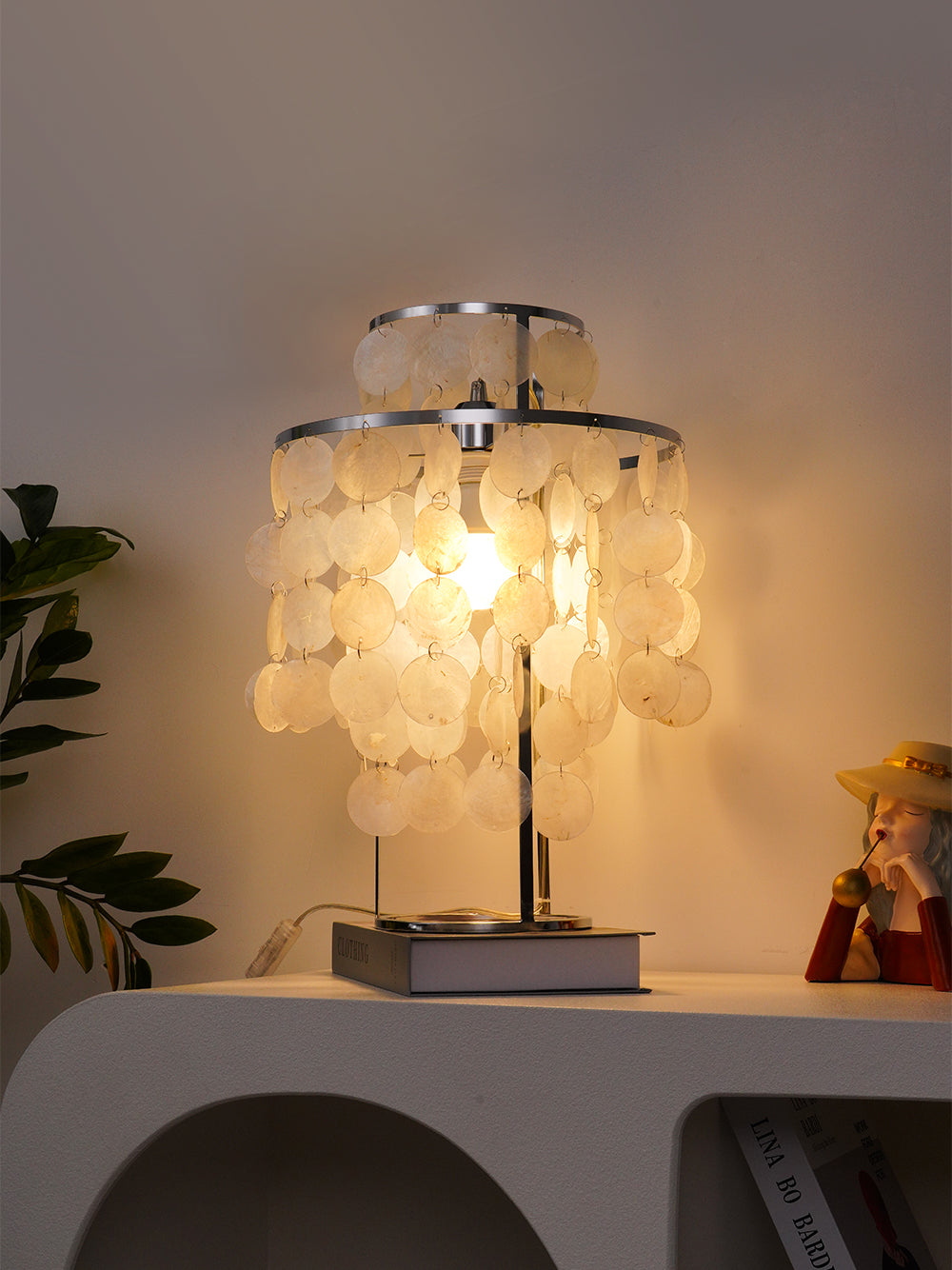 Seashell Table Lamp  Mother of Pearl Cascading Design - Product detail 17