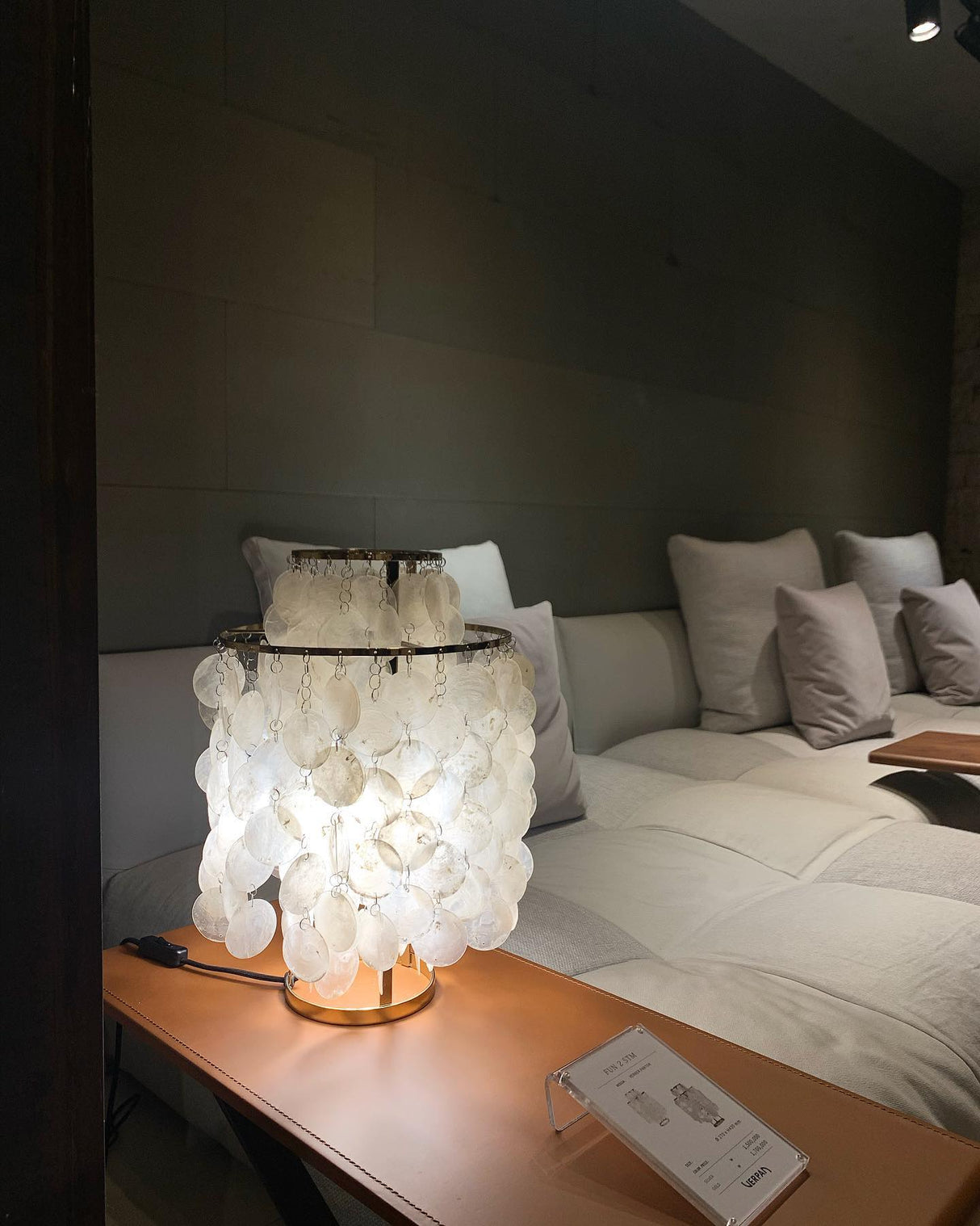 Seashell Table Lamp  Mother of Pearl Cascading Design - Product detail 34