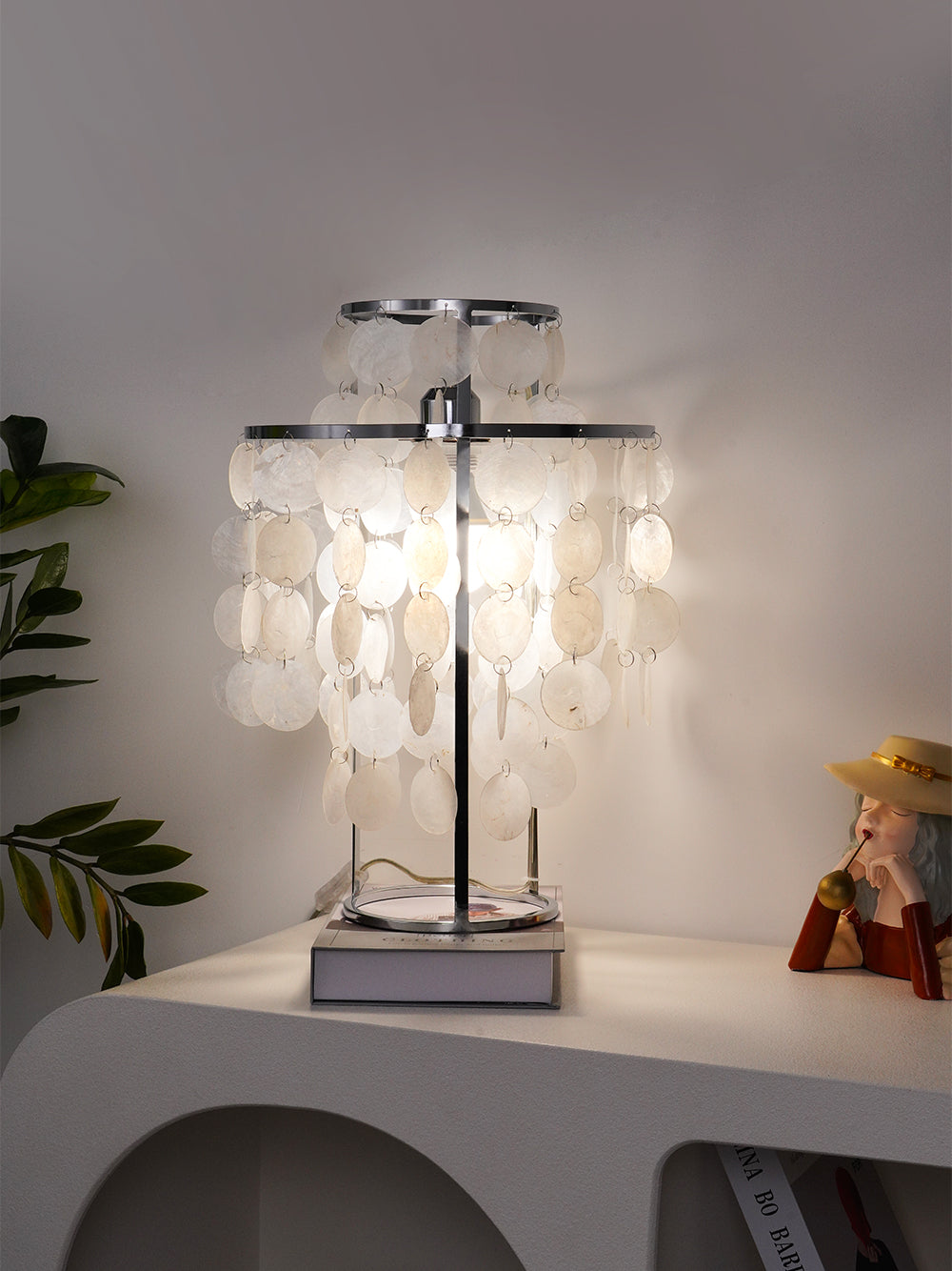 Seashell Table Lamp  Mother of Pearl Cascading Design - Product detail 5