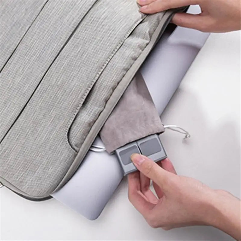 USB-C Laptop Hub Stand  8-in-1 Aluminum Docking Station - Product detail 10