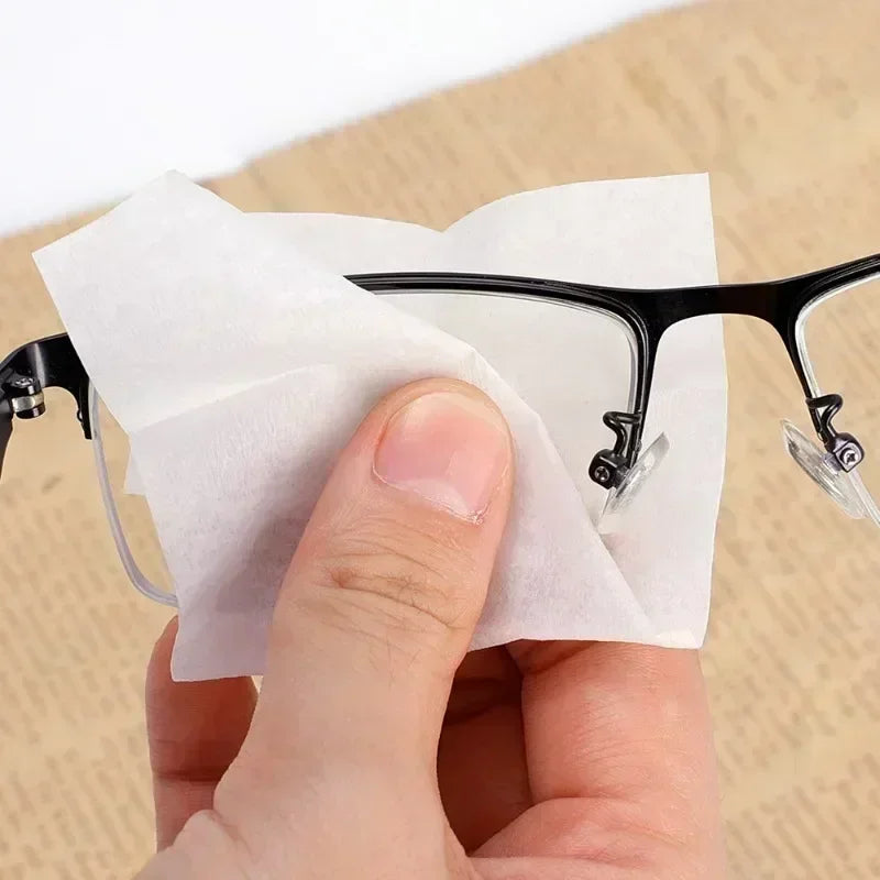 Anti-Fog Lens Wipes  Professional Optical Care Solution - Product showcase